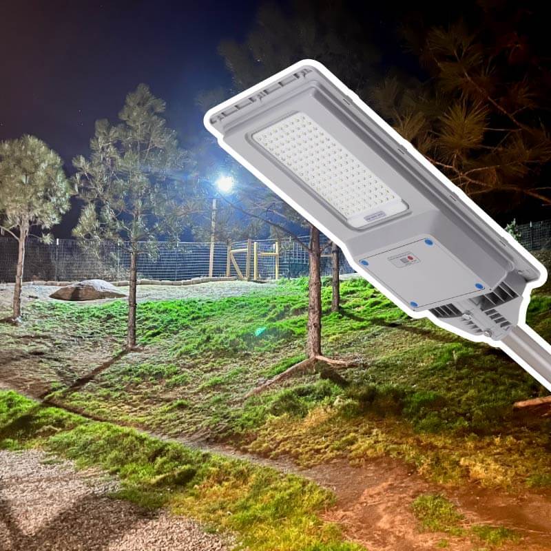 Load image into Gallery viewer, 300 W solar street light-30,000 lumens
